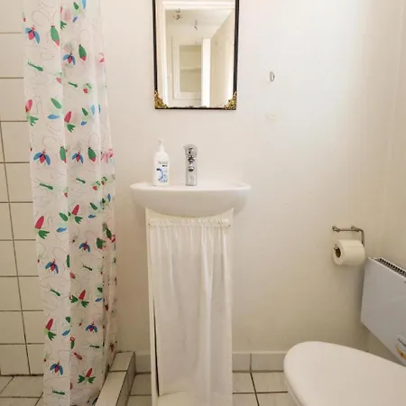 Two-bedroom Holiday In 度假居 克厄