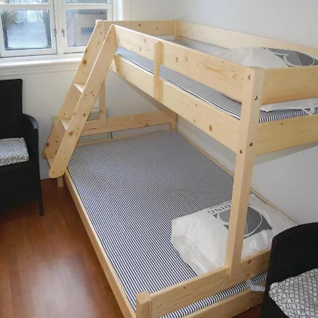 度假居 Two-bedroom Holiday In *
