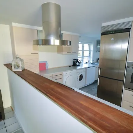 Two-bedroom Holiday In 克厄