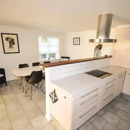 Two-bedroom Holiday In 克厄